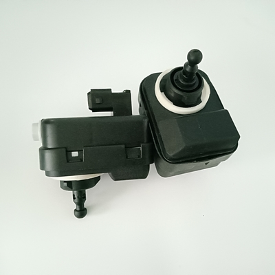 Regulator silnika do regulacji reflektorów samochodowych 12V / 24V