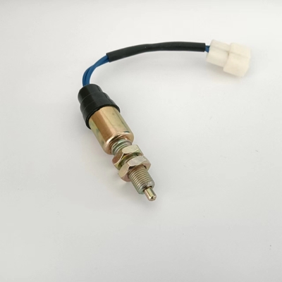 Siłownik pneumatycznego hydraulicznego włącznika światła hamowania Tylny kabel Akcesoria do śrub drążonych